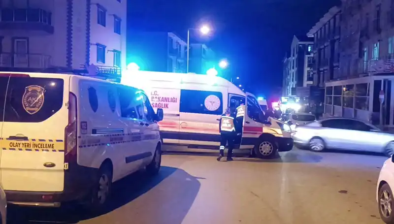 Kırıkkale'de Silahlı İkili Kavga: 1 Kişi Hayatını Kaybetti, 3 Yaralı