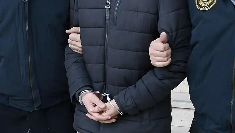Samsun’da Firari Hükümlü Hırsızlık ve Silahlı Tehditle Yakalandı