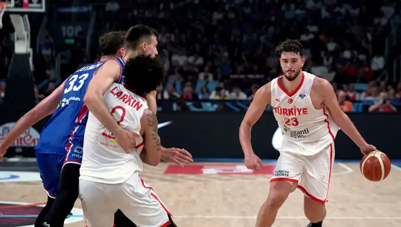 12 Dev Adam, İsveç ile Çeyrek Final İçin Büyüleyici Bir Mücadeleye Çıkıyor