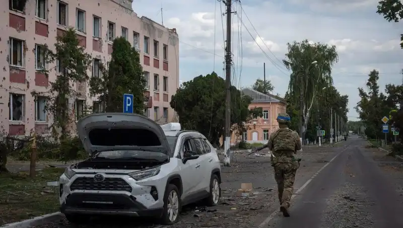 Ukrayna'nın Stratejik Hamlesi: Rus Güçleri Kursk'ta Geri Çekiliyor