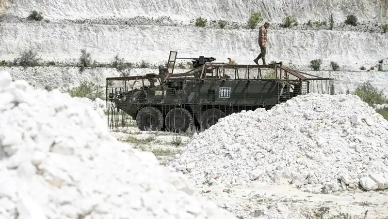 Ukrayna, ABD’li Yetkilileri Bakanlığa Davet Etti: Mühimmat Kesintisi Tehlikesi