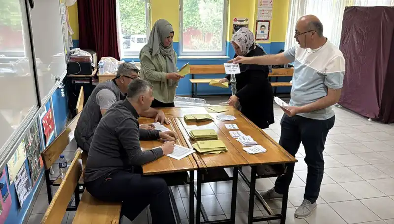 405 Mahalle ve Köydeki Muhtarlar Seçildi: Yeni Dönem Başlıyor!