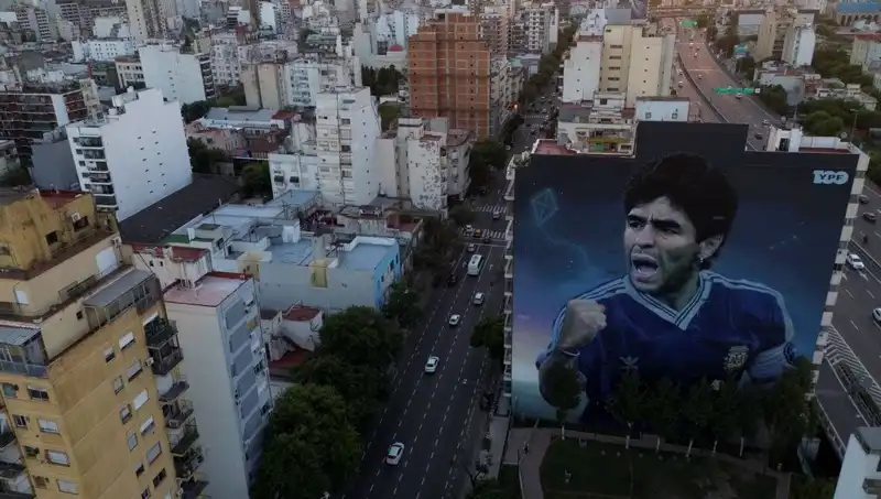 Maradona'nın Ölümü: İhmal ve Sağlık Çalışanları Üzerine Gelen Suçlamalar