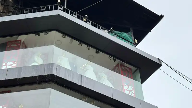 : Giyim Mağazasında Yangın: Alışveriş Cenneti Alevler İçinde Kaldı!